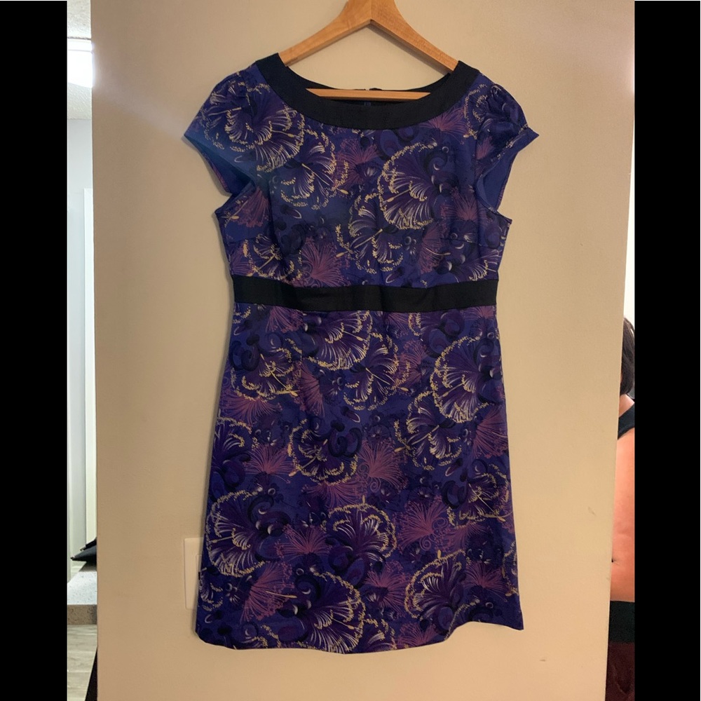 BOUTIQUE Knee length dress